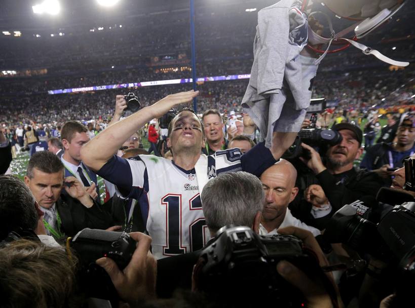 Delirio Patriots a Glendale: New England vince il Super Bowl battendo I Seahawks. Tom Brady, MVP, esulta. Reuters